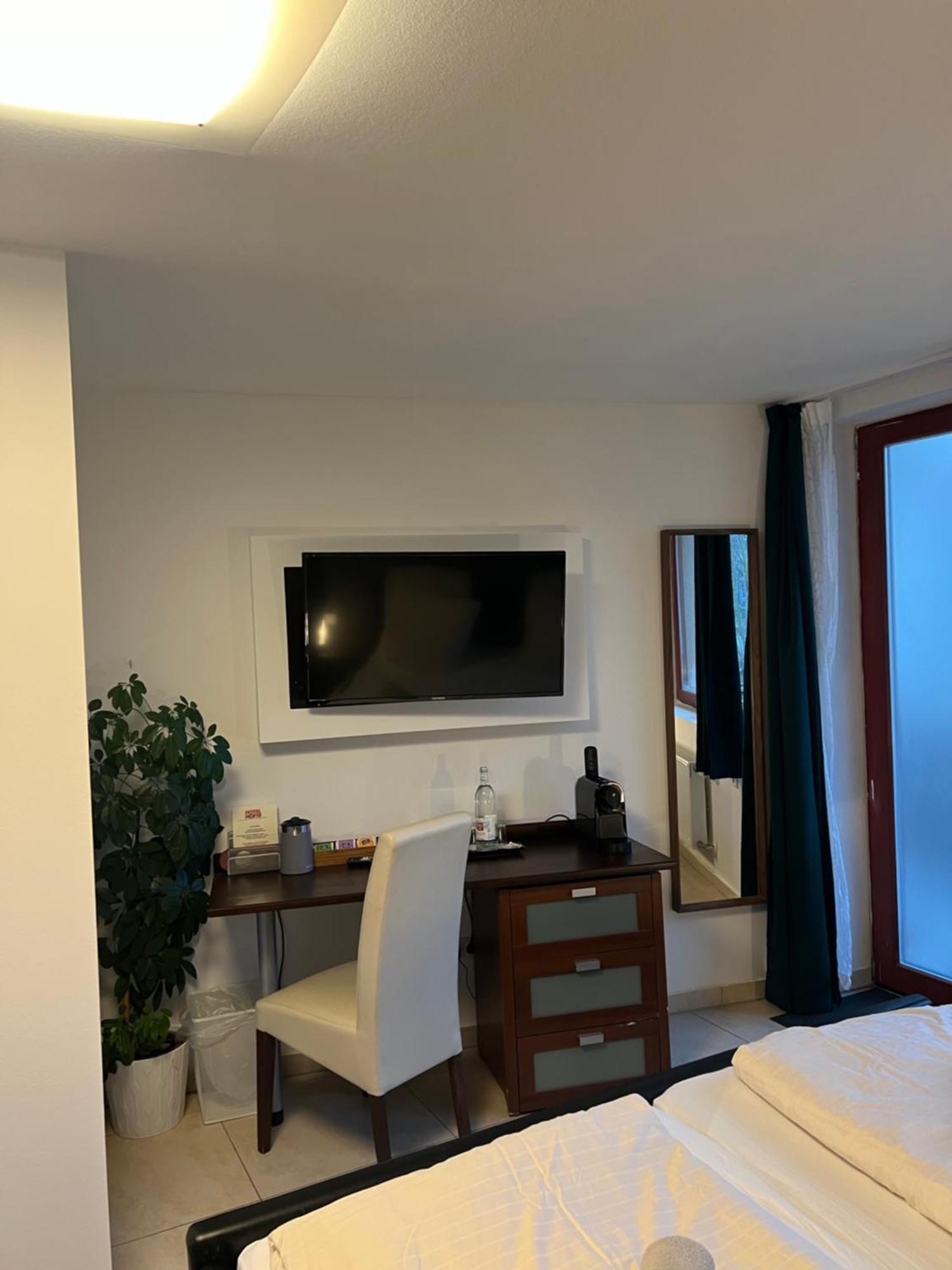 Hotel Hof 19 - Nuernberg Nord Heroldsberg Esterno foto